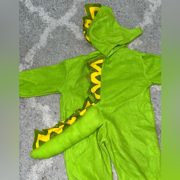 🐉 FANTASY WORLD DRAGON COSTUME - Picture 2 of 5